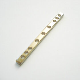 Abstandhalter / Keeper Bar 7-String Bridge - Humbucker-Poleschrauben - Stahl vernickelt