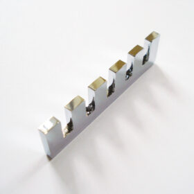 Pole Piece - Blade - Stahl-Klinge Höfner Style chrom