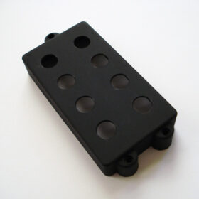 MGH | Pickupkappe Typ MM-Bass - 4-Saiter - HB - Bridge/Neckposition - mit Pole - schwarz