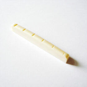 Gitarrensattel - Western - weiß